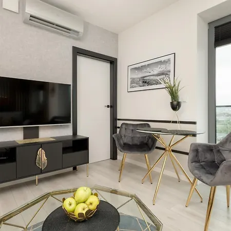 Apartport Wyjatkowe Z Widokiem Na Port W Gdyni By Renters * Gdynia