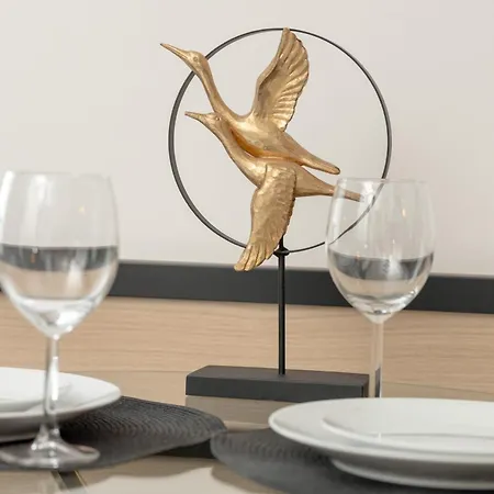 Appartement Apartport Wyjatkowe Z Widokiem Na Port W Gdyni By Renters