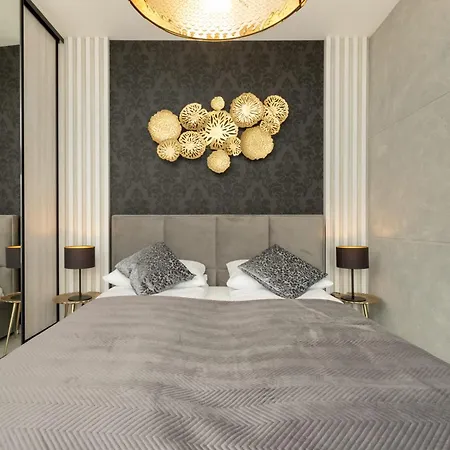 Apartport Wyjatkowe Z Widokiem Na Port W Gdyni By Renters Appartement