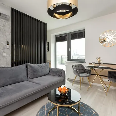 Appartement Apartport Wyjatkowe Z Widokiem Na Port W Gdyni By Renters