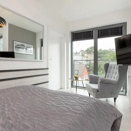 Appartement Apartport Wyjatkowe Z Widokiem Na Port W Gdyni By Renters *
