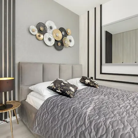 Apartport Wyjatkowe Z Widokiem Na Port W Gdyni By Renters Gdynia