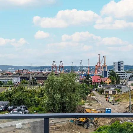 Appartement Apartport Wyjatkowe Z Widokiem Na Port W Gdyni By Renters Gdynia