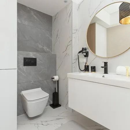 Apartport Wyjatkowe Z Widokiem Na Port W Gdyni By Renters *