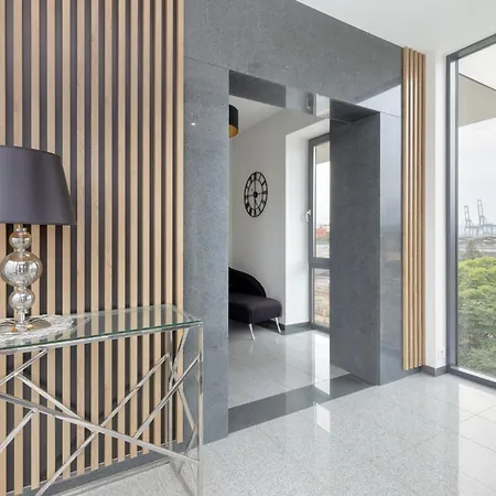 Apartport Wyjatkowe Z Widokiem Na Port W Gdyni By Renters Appartement