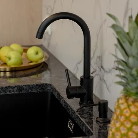 Appartement Apartport Wyjatkowe Z Widokiem Na Port W Gdyni By Renters Gdynia