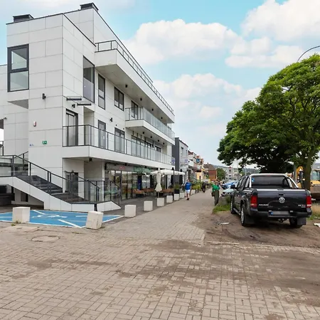 Appartement Apartport Wyjatkowe Z Widokiem Na Port W Gdyni By Renters