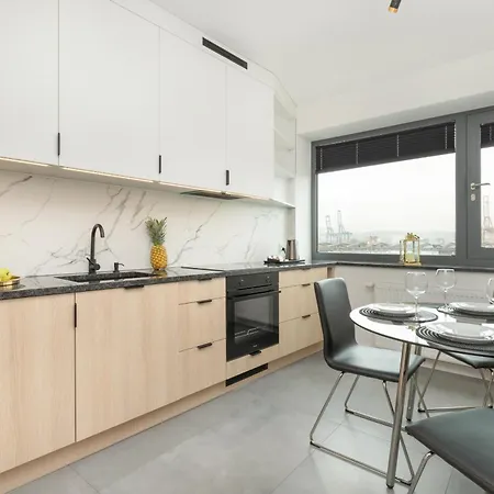 Apartport Wyjatkowe Z Widokiem Na Port W Gdyni By Renters Appartement *