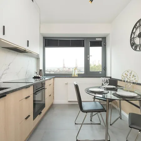Appartement Apartport Wyjatkowe Z Widokiem Na Port W Gdyni By Renters Gdynia
